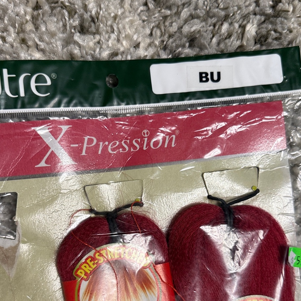 Outre X-Pression Red Hair Extensions - Picture 5 of 6